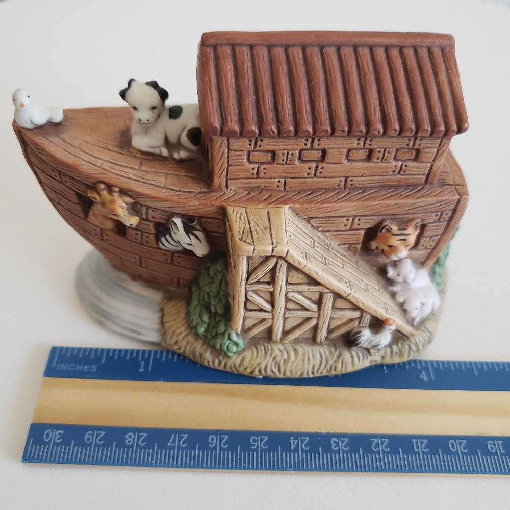 Homco 1474 Ceramic Detailed Noah's Ark Porcelain Decor - Picture 3 of 16